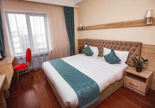 Отель Park Hotel Orleu Шымкент Стандартный двухместный номер с 1 кроватью или 2 отдельными кроватями-4