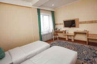 Отель Park Hotel Orleu Шымкент Двухместный номер Делюкс с 1 кроватью или 2 отдельными кроватями-20
